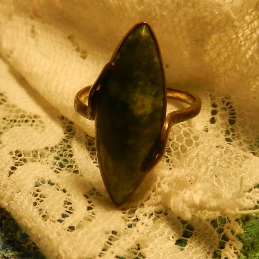VTG artisan malachite talon ring elongated dark green coppery metallic size 12